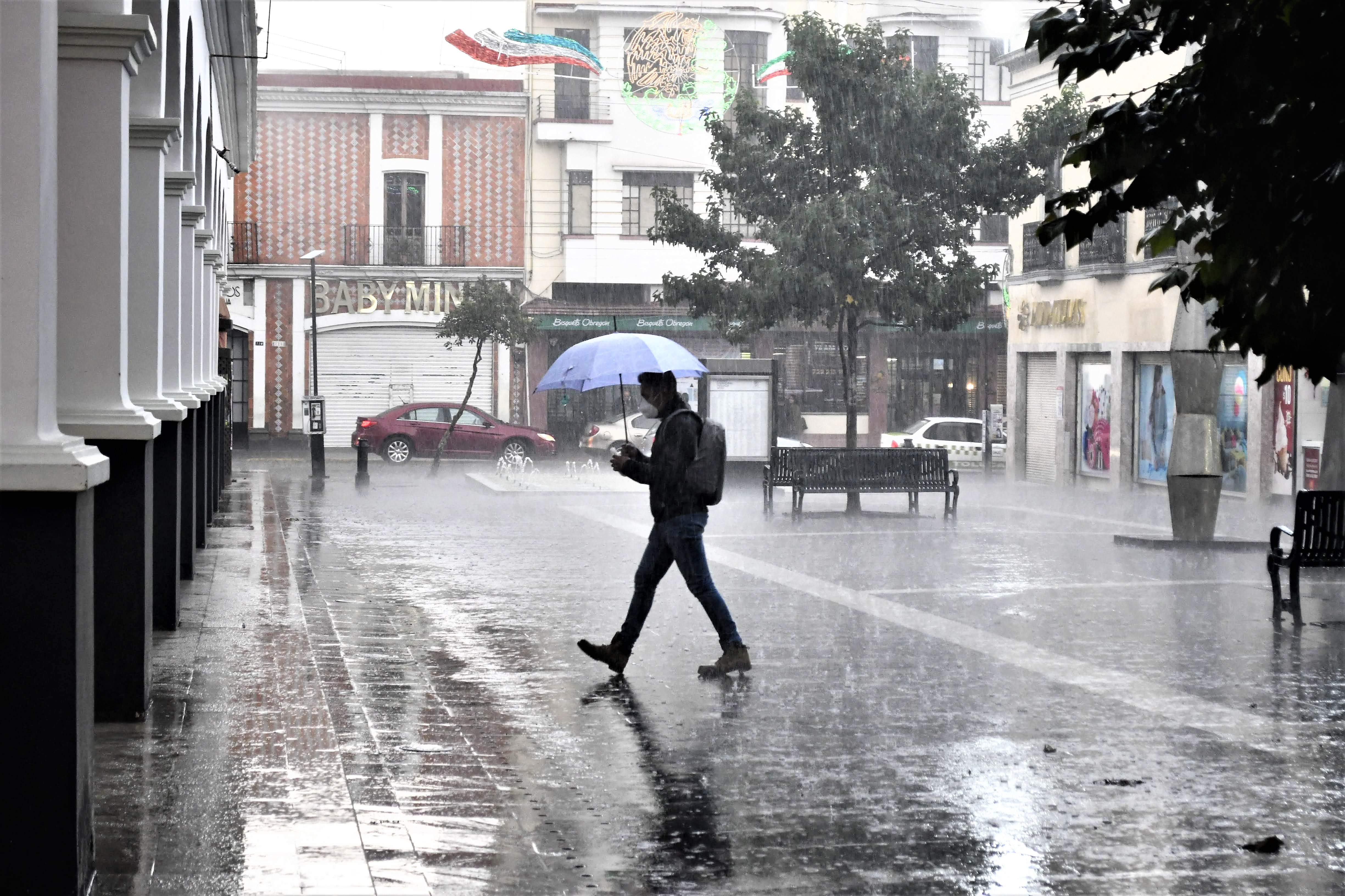 saca-la-chamarra-se-esperan-bajas-temperaturas-y-heladas-en-edomex