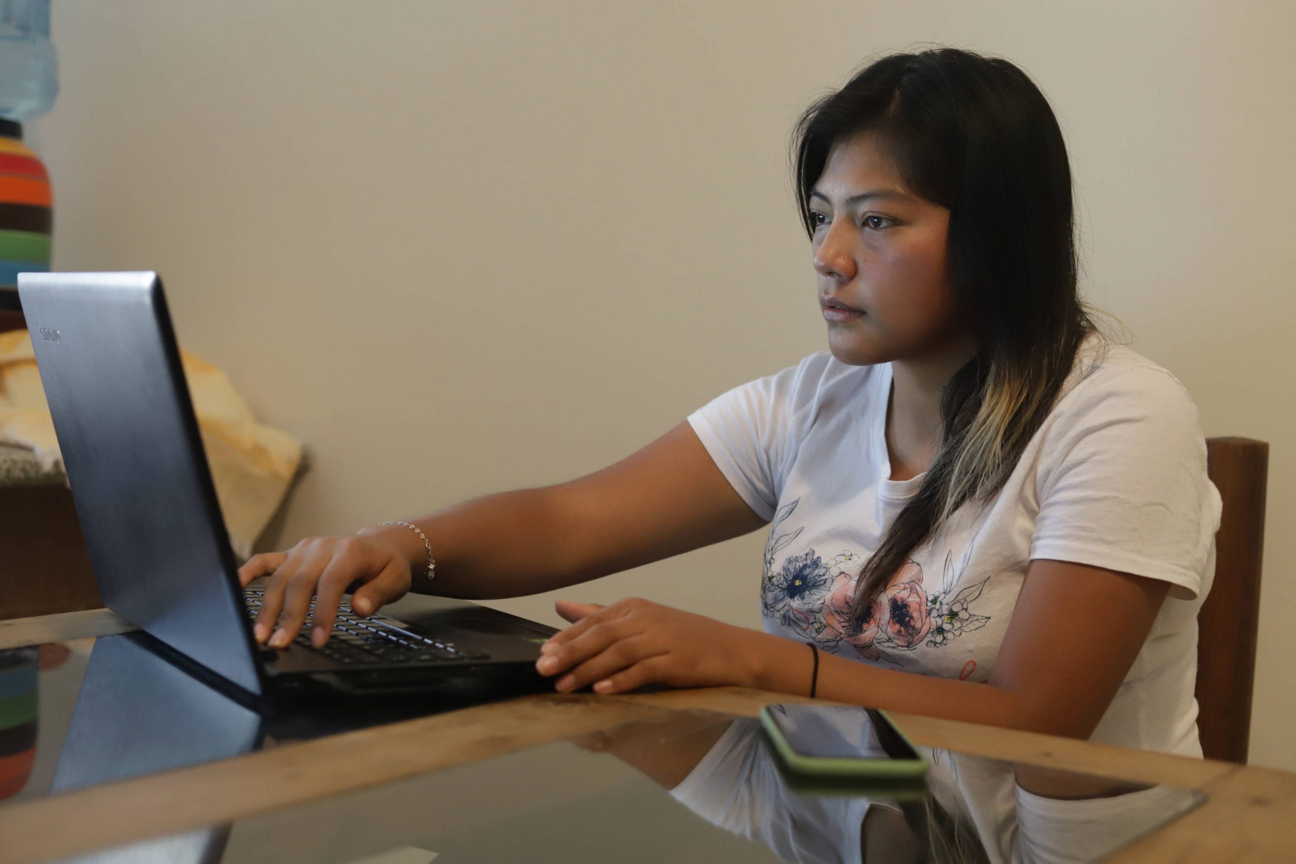 Aquí te decimos como tramitar la Constancia de Estudios de Primaria ó Secundaria del Edomex de tu hijo/a. Es muy fácil, tramitala ya.