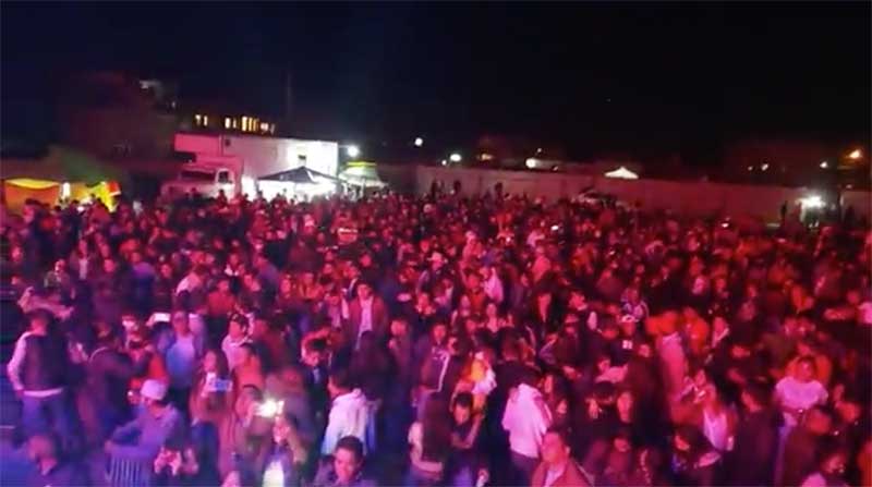 Asi-fue-el-baile-masivo-en-San-Andres-Cuexcontitlan