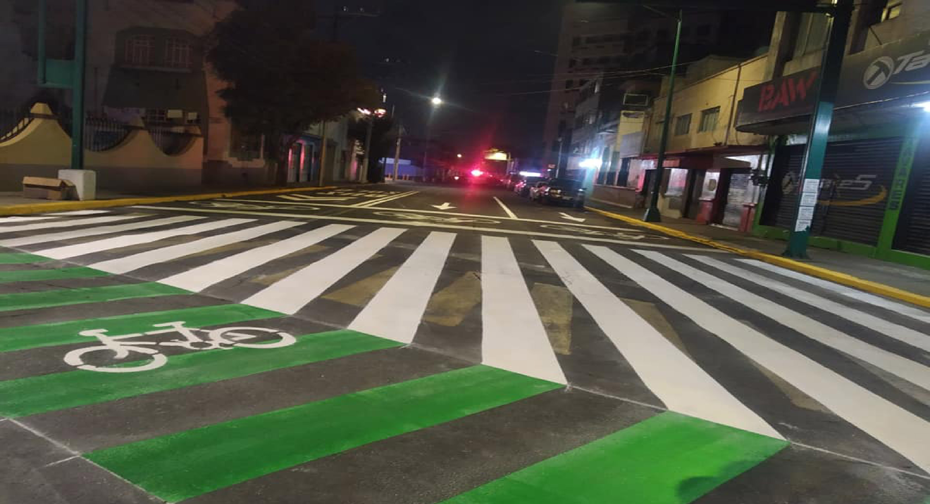 Avenida de Toluca es intervenida para beneficio de los ciclistas || FOTOGALERÍA