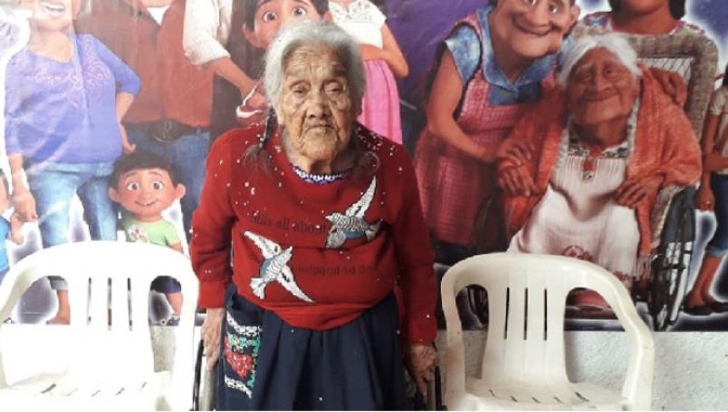 Conoce a la verdadera "Mamá Coco" con 107 años de edad