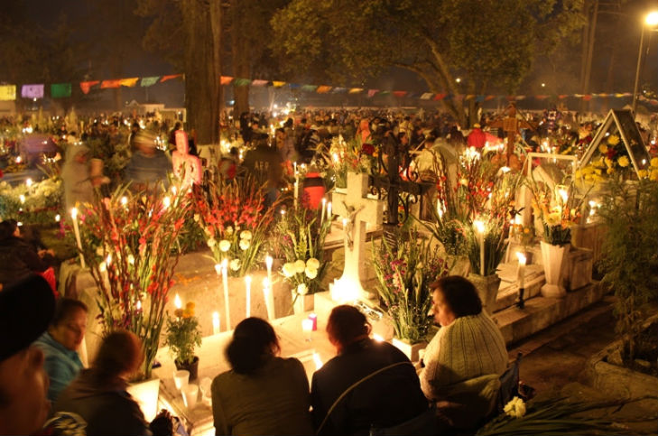 Podrian-abrir-panteones-durante-Dia-de-Muertos-en-Toluca