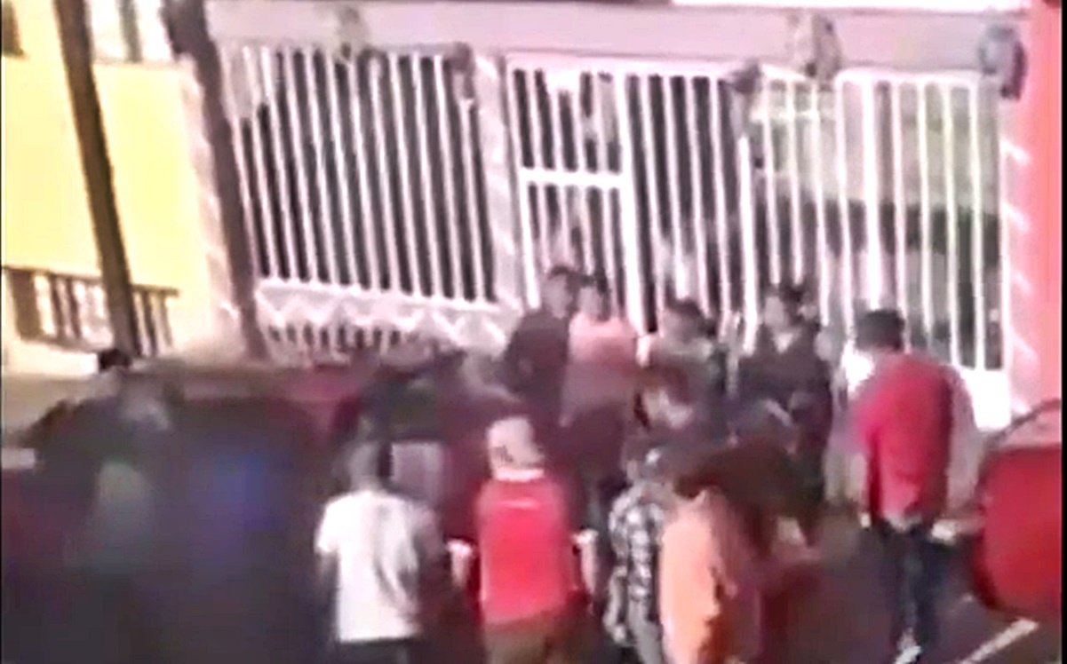 Presunto asaltante es golpeado en el EDOMEX