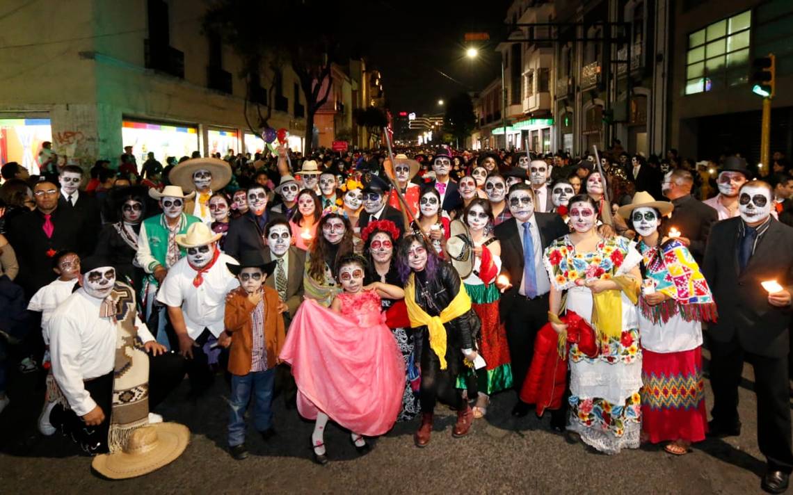 Si-habra-catrineando-y-recorridos-nocturnos-en-Toluca