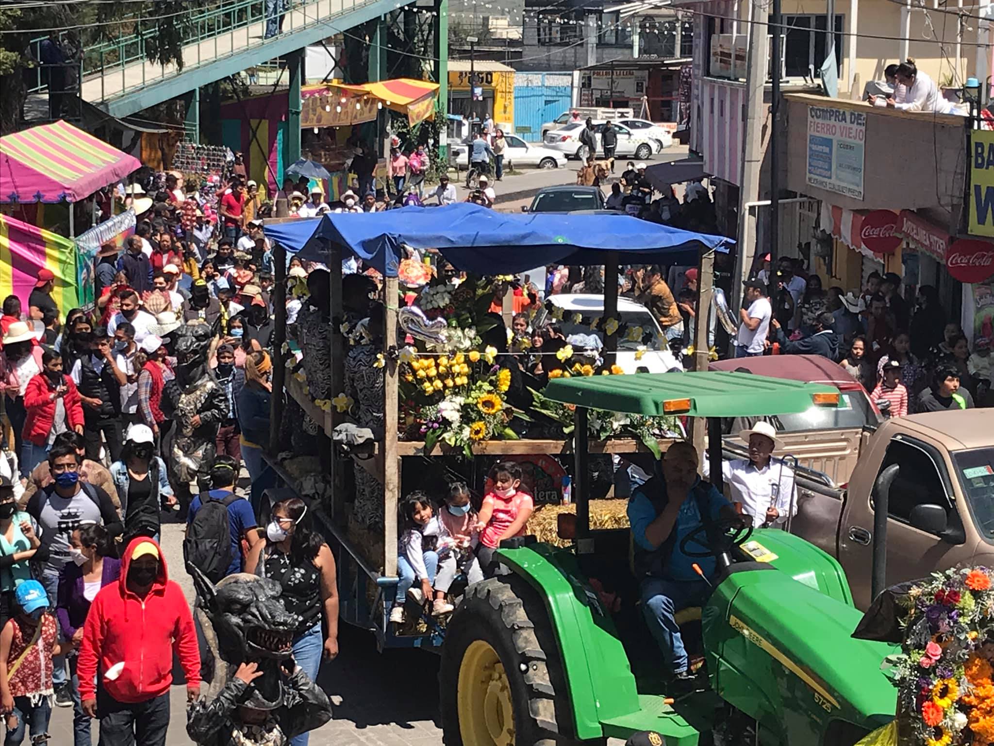 realizan-carnaval-en-san-francisco-tlalcilalpan-pese-a-coronavirus