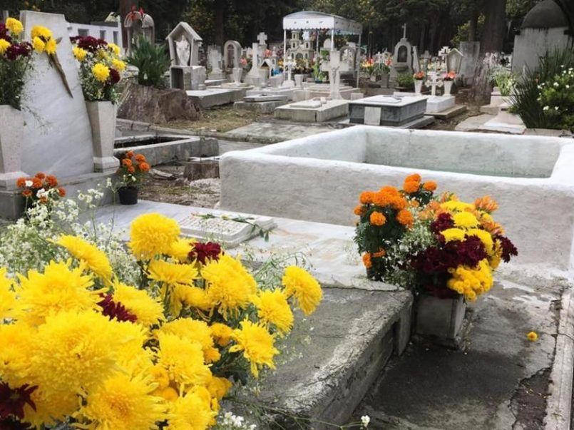 si-se-pasa-a-semaforo-amarillo-se-podrian-abrir-panteones-juan-rodolfo3