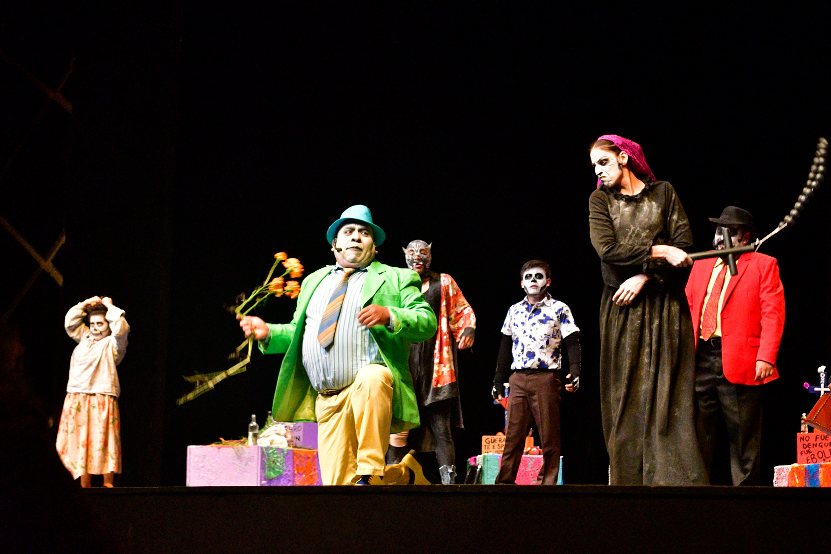 toluca-si-habra-fandango-de-los-muertos-y-panteon-de-amores2