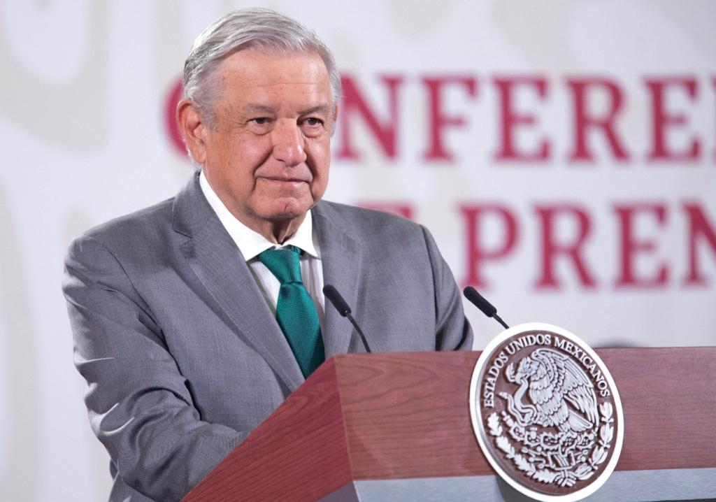 AMLO: «Si algún día me pongo el cubrebocas, sería por respeto a la gente»
