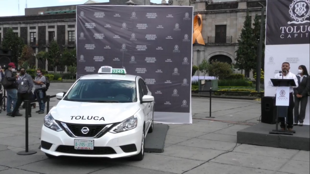 Conoce-el-nuevo-transporte-de-Toluca-Taxi-Capital