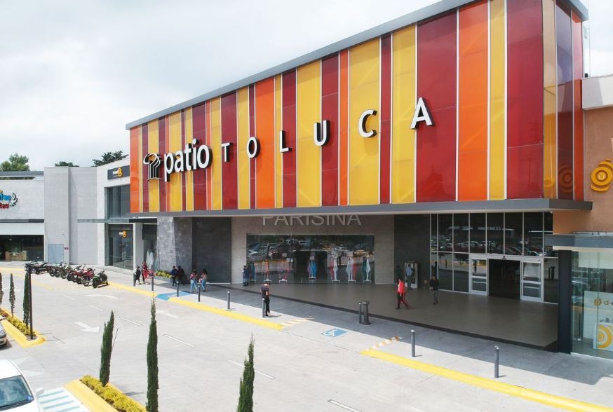 Se-registra-asalto-a-joyeria-en-centro-comercial-Patio-Toluca