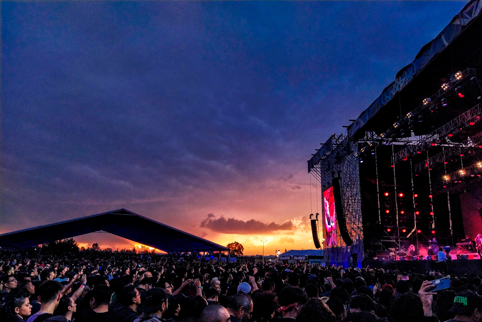 coronavirus-ticketmaster-solo-dejara-entrar-a-conciertos-si-presentas-prueba-negativa1