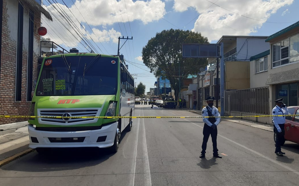 Motociclista pierde la vida tras ser chocado por un camión
