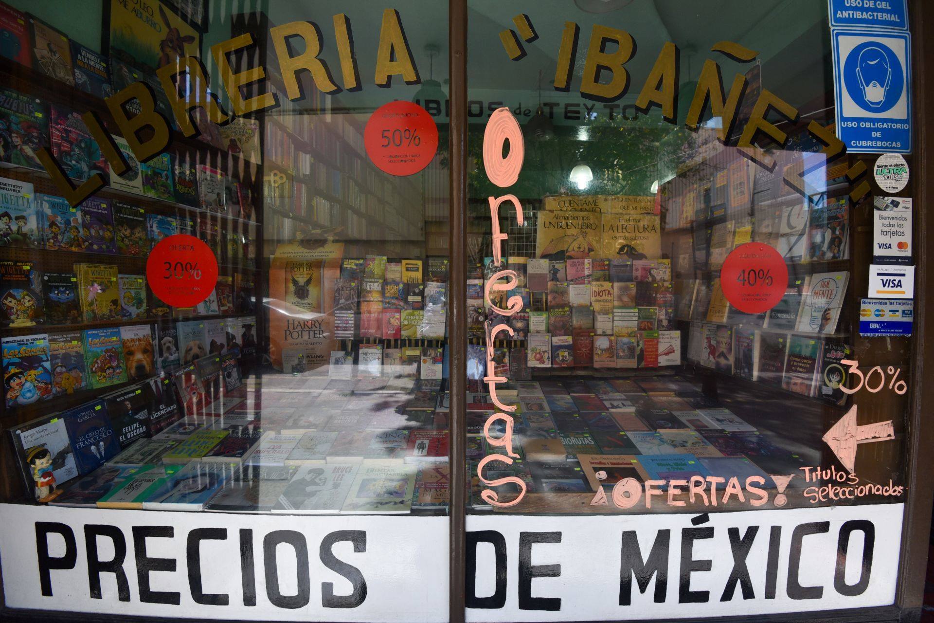 libreria-ibañez-baja-sus-cortinas
