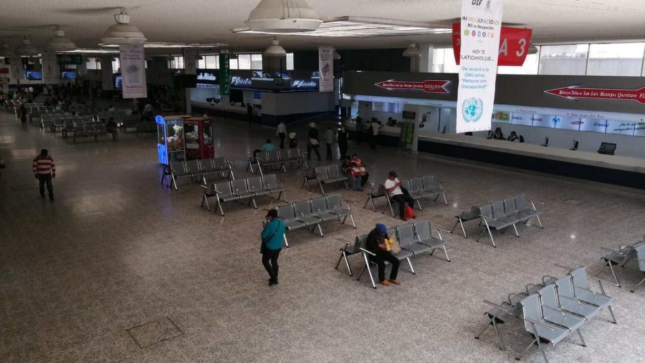 Refuerzan-medidas-sanitarias-en-la-Terminal-de-Toluca