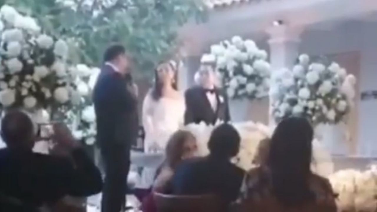alcadesa-en-el-edomex-celebra-su-boda-con-mas-de-100-invitados