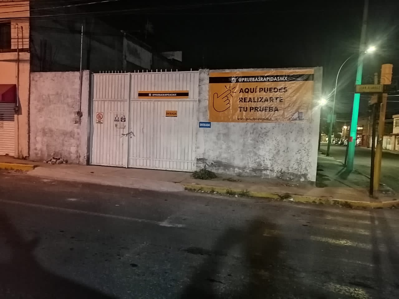 modulo-de-pruebas-covid-causa-molestia-en-vecinos-toluca