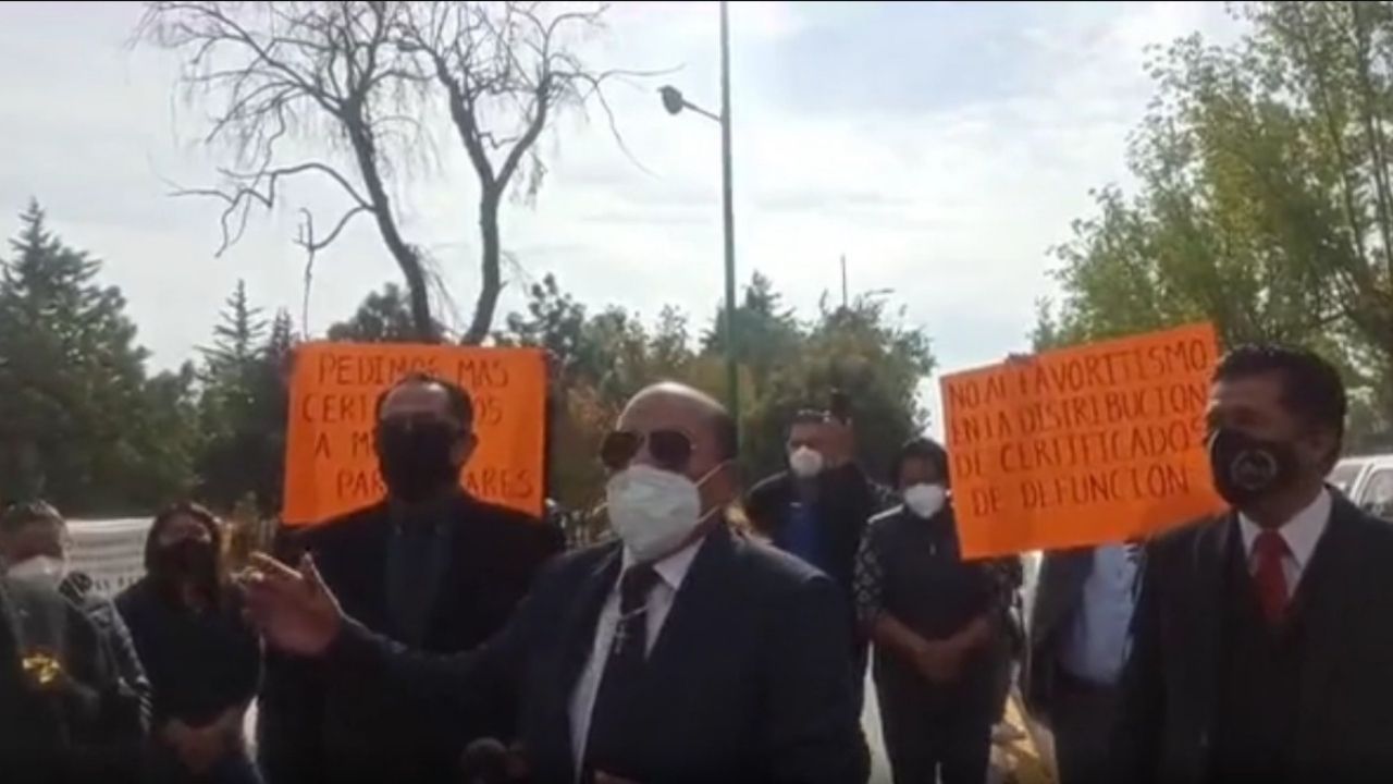 se-manifiestan-funerarias-en-el-valle-de-toluca-por-falta-de-certificados-de-defuncion