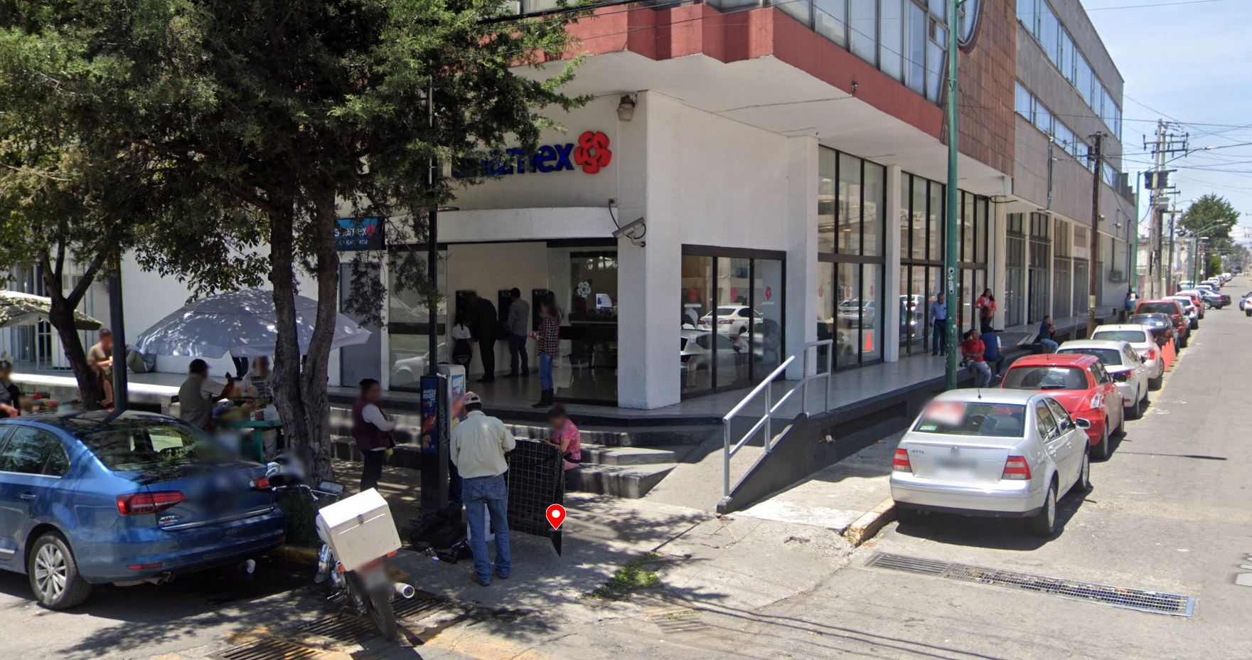 toluca-con-todo-y-coronavirus-asiste-al-banco-porque-le-negaron-el-tramite-a-familiares-160494