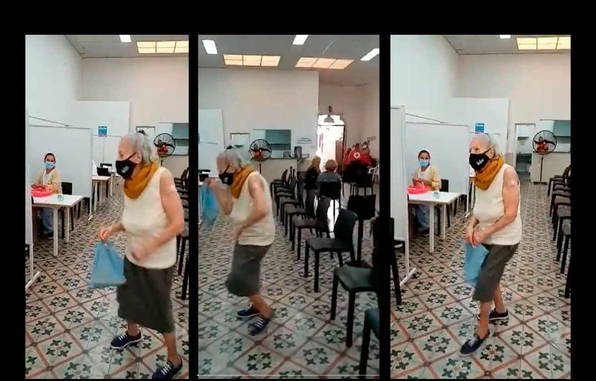 mujer de la tercera edad baila al recibir vauna y se hace viral en redes sociales