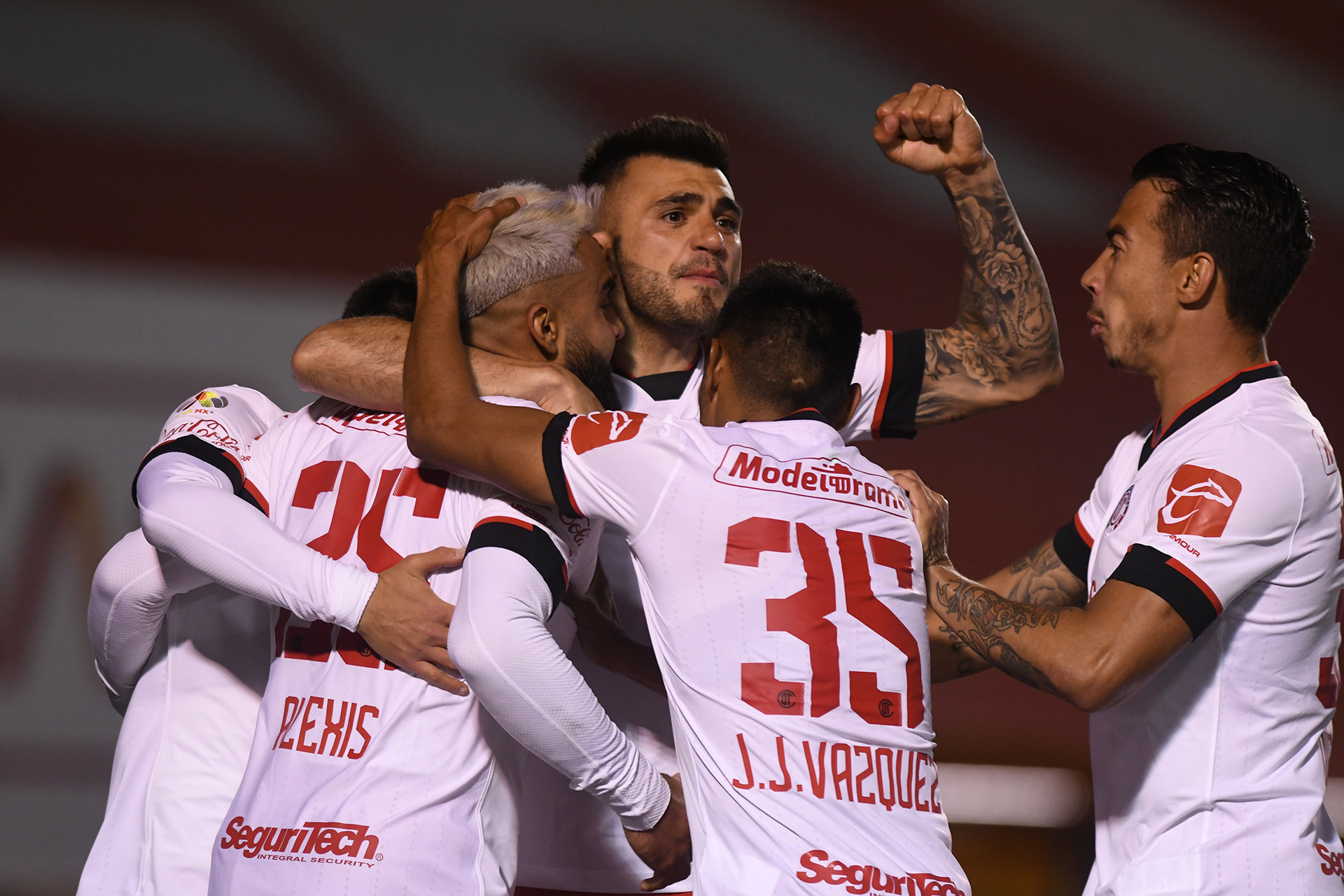 Toluca suma puntos importantes en el Infierno y el Volcán