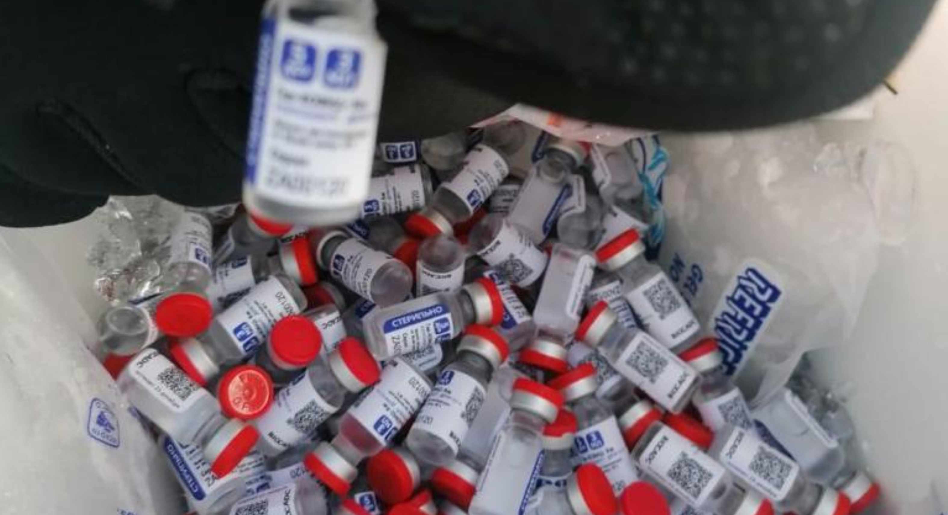 Decomisan 1550 frascos con sputnik v en campeche