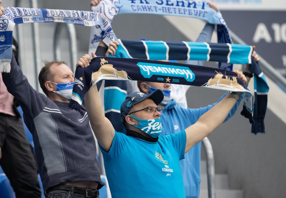 El Zenit, equipo de la Liga Premier de Rusia, vacunará contra COVID-19 a aficionados en sus partidos de local en la Gazprom Arena
