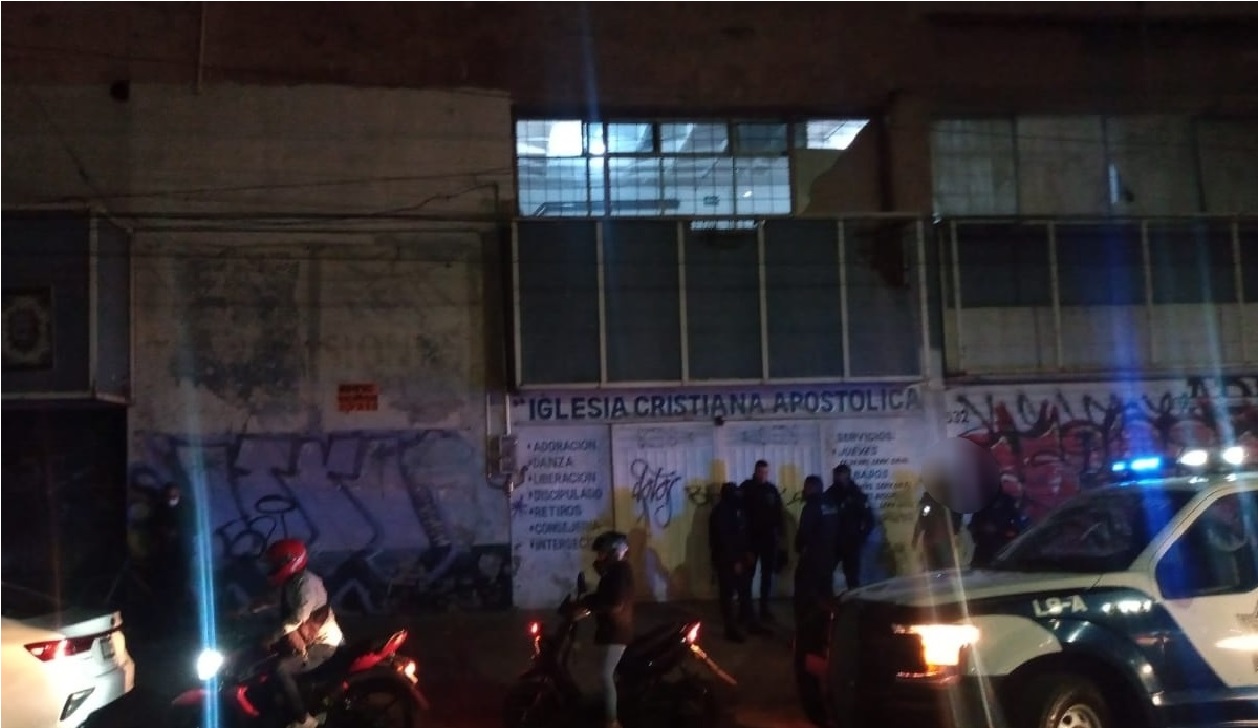 autoridades del edomex respondieron ante la denuncia ciudadana y acuden a desmantelar una fiesta clandestina celebrada dentro de una aparente Iglesia Cristiana