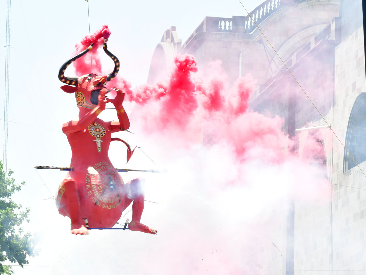 La quema del judas un tradición que se ha celebrado por años