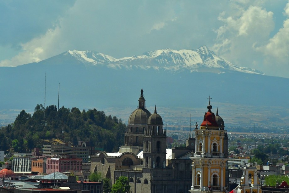 El Nevado de Toluca se pintó de blanco, por lo que llamó poderosamente la atención de los pobladores del Valle de Toluca, que inundaron las redes de fotos. calidad de aire en el Valle de Toluca clima en Toluca