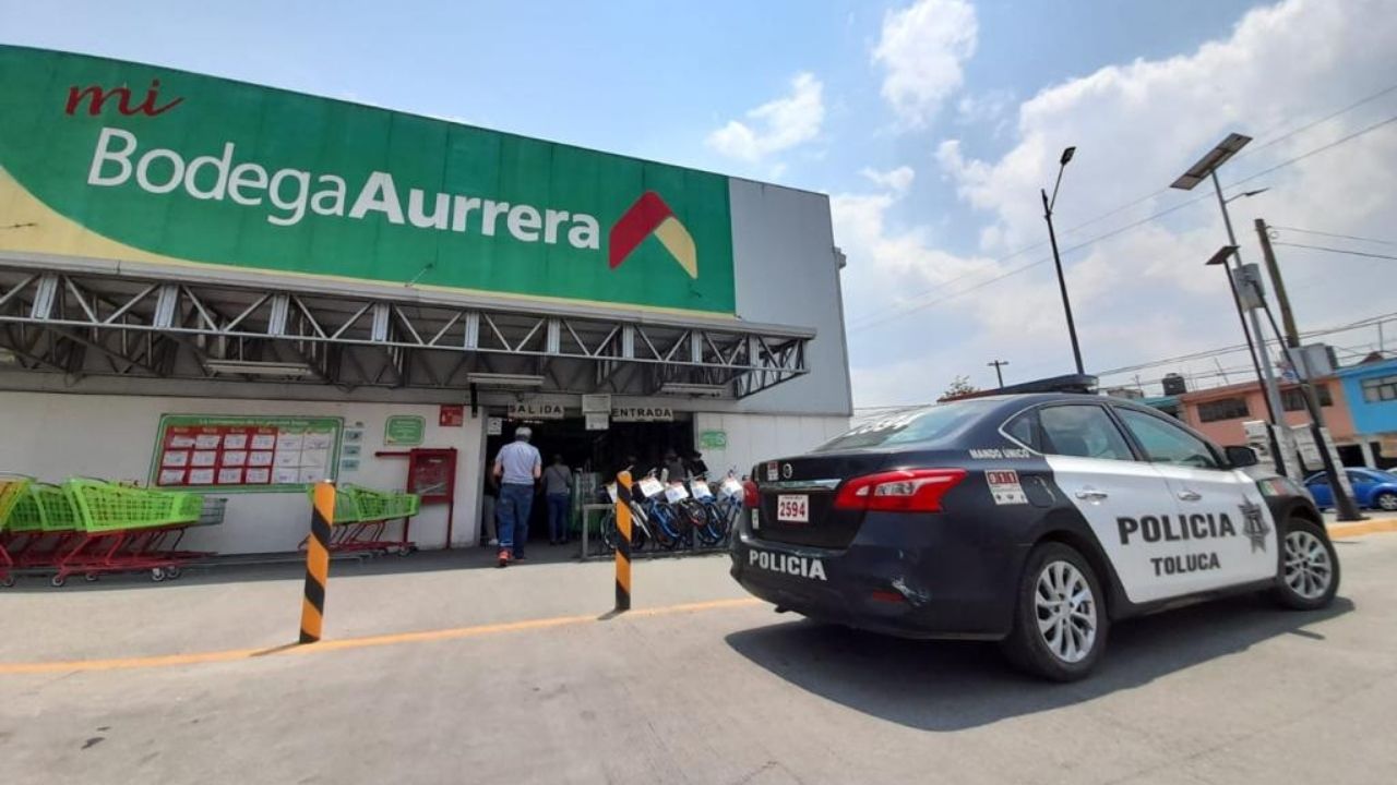 Encuentran feto en Bodega Aurrera de toluca, en la delegación Capiltitlán