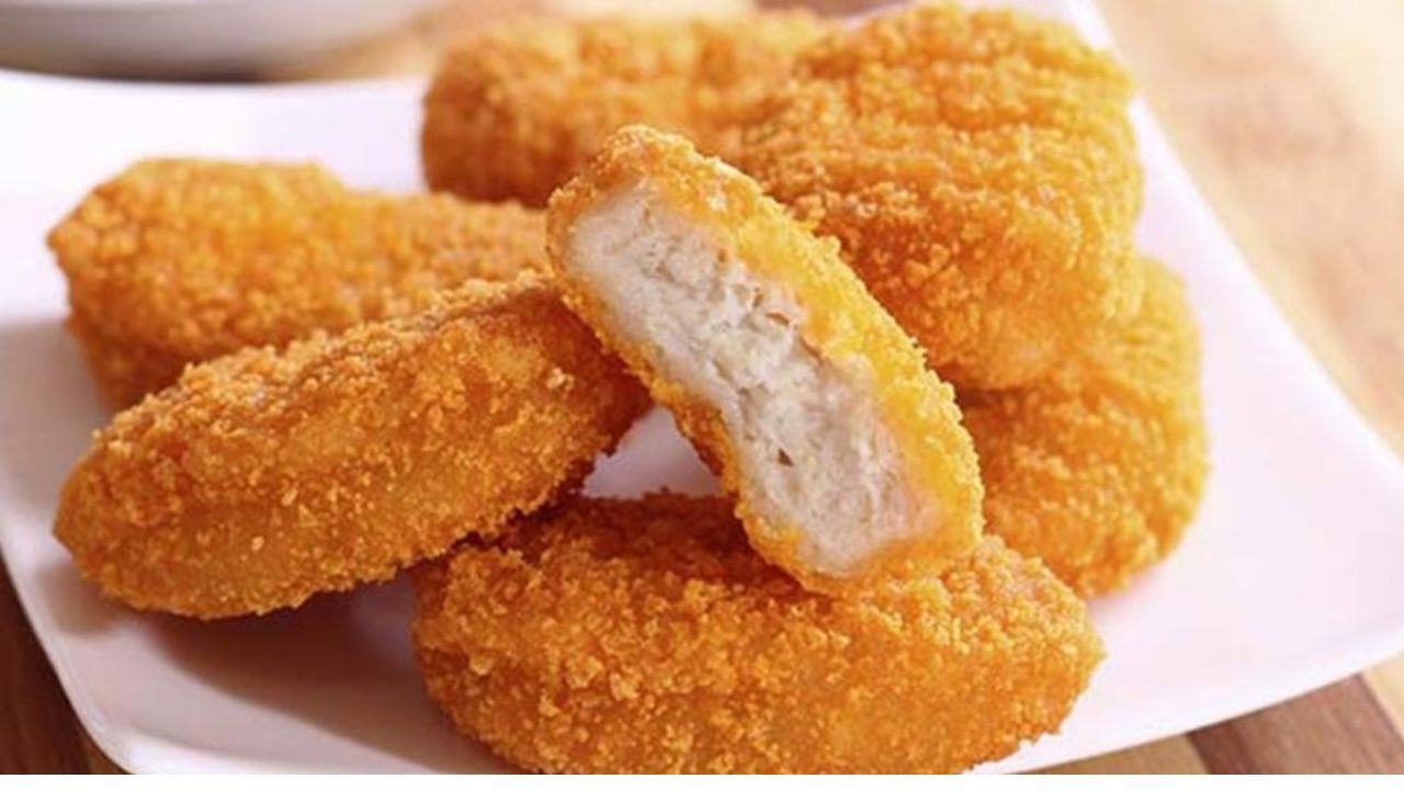 Profeco da a conocer las marcas de nuggets con menos pollo y más pellejo