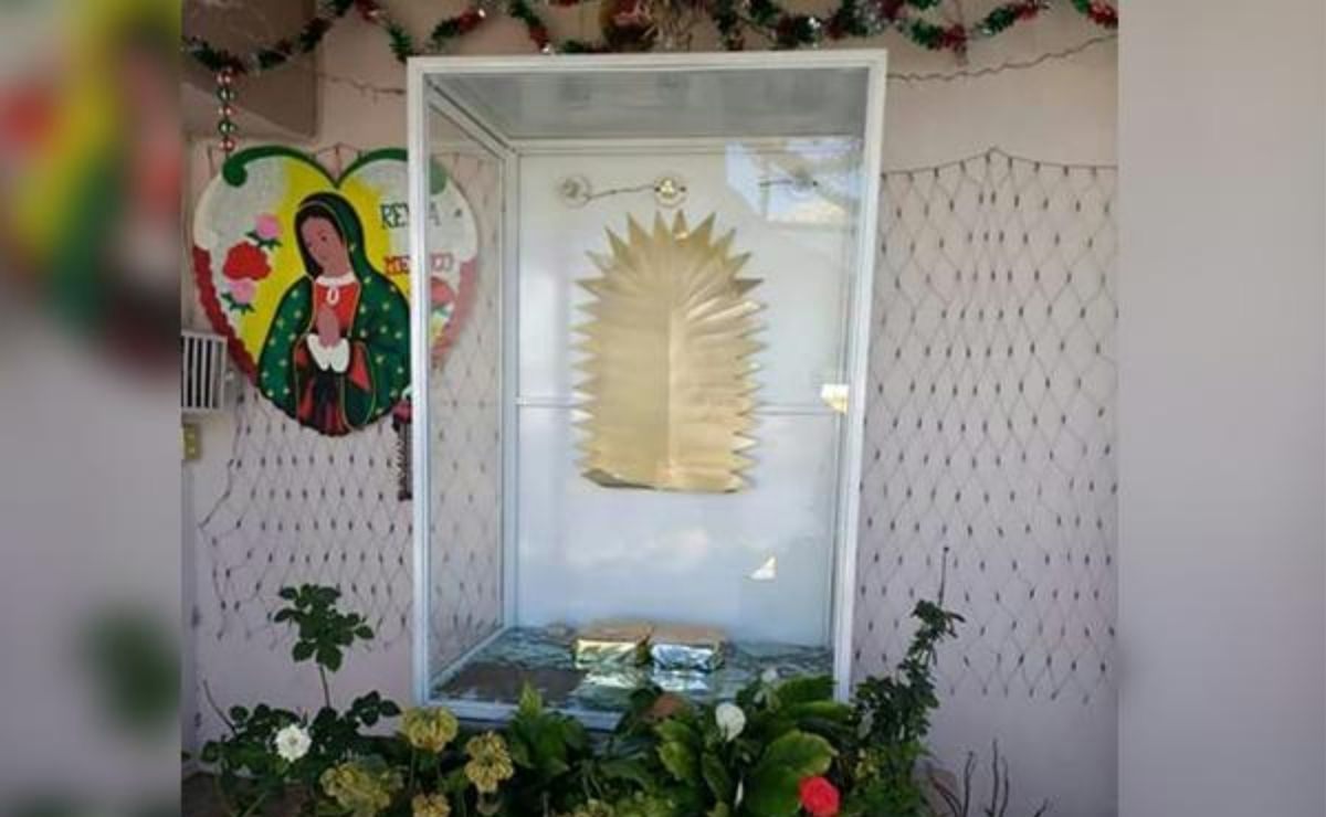 Cámaras de seguridad captaron el momento en que un sujeto se persigna antes de robar una imagen de la Virgen de Guadalupe
