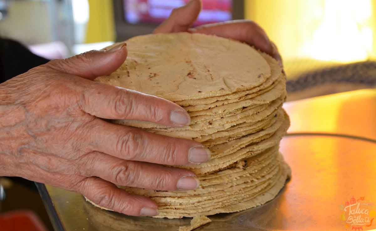 Hombre pierde la vida por comerse un taco en Tortillería.