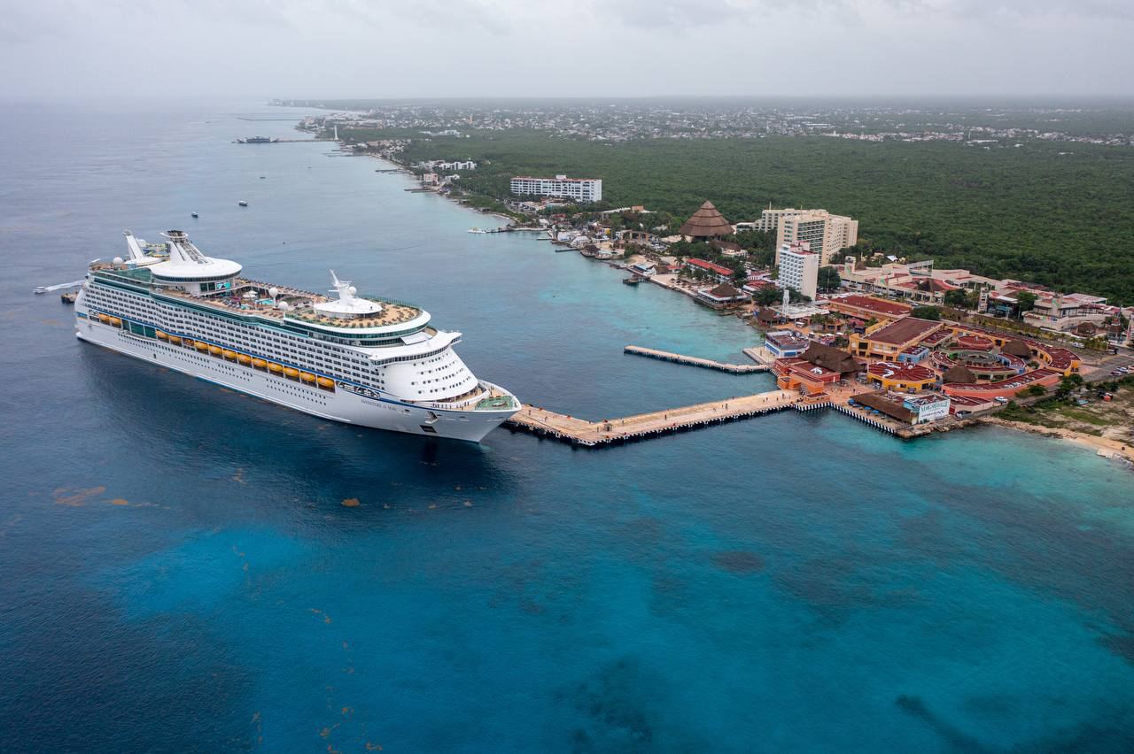 Crucero que llega a Cozumel después de más de un año de pandemia