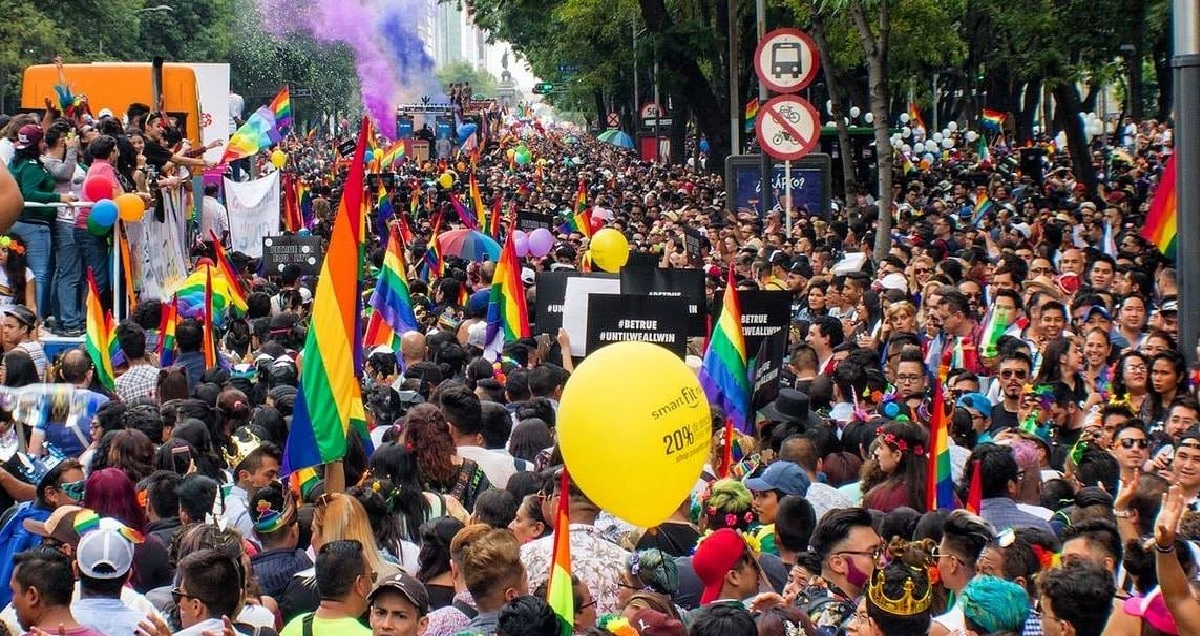 l ms de junio es destinado al orgullo lgbt y a la lucha de los drechos de la comunidad gay