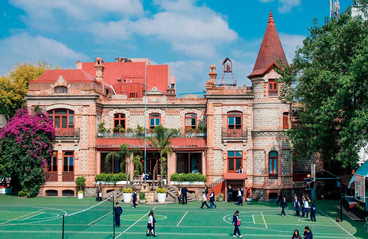 Escuela de la CDMX suspende clases por posibles casos de COVID-19