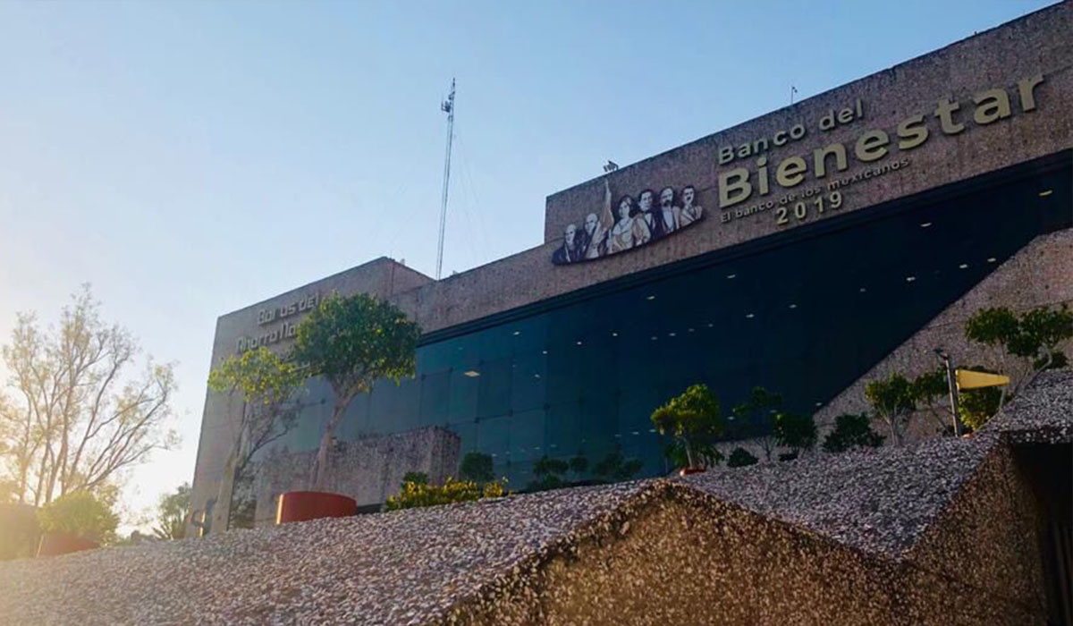 El nuevo Lord exhibido, es funcionario del Banco Bienestar (Audio)