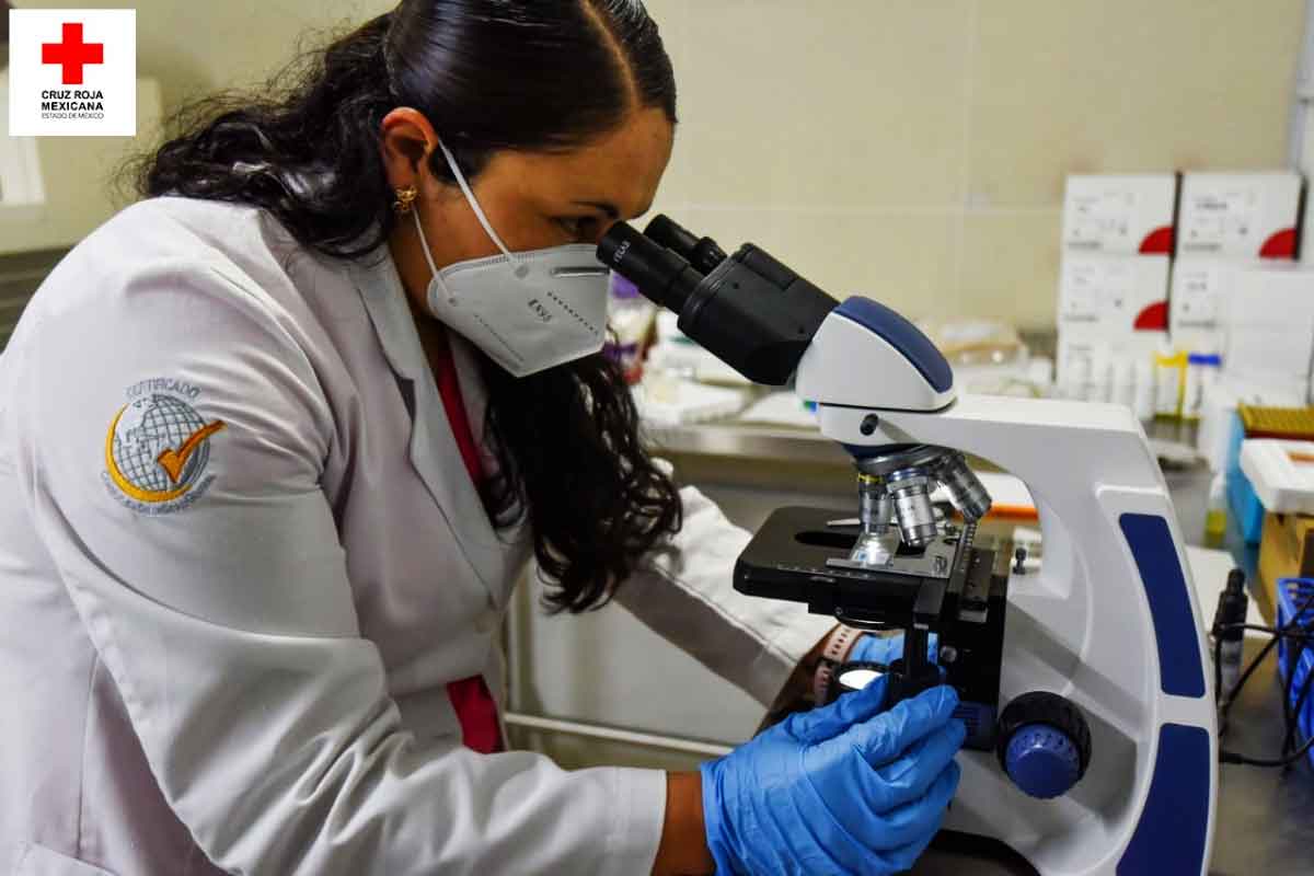 inauguración de Laboratorio de Análisis Clínicos en Toluca