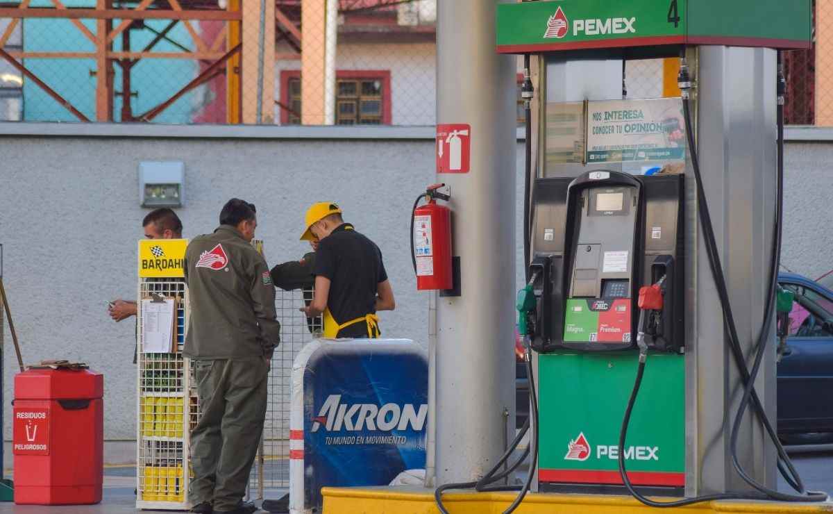 El precio de la gasolina baja de precio hasta 19 pesos en Edomex y CDMX