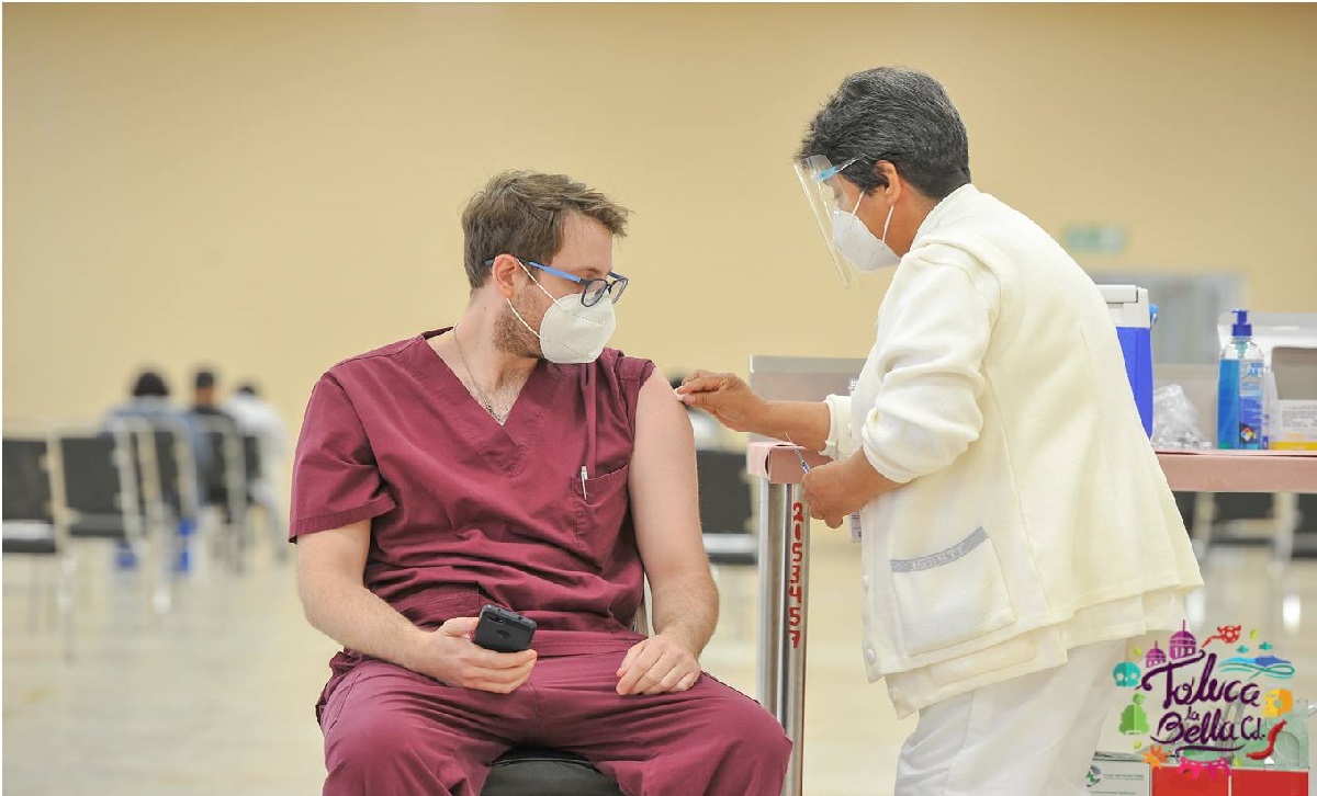 jovenes de 18 a 29 años vacunacion en Edomex