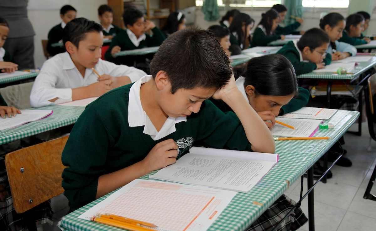 Como solicitar cambio de turno o cambio de escuela en PAEB Edomex 2021