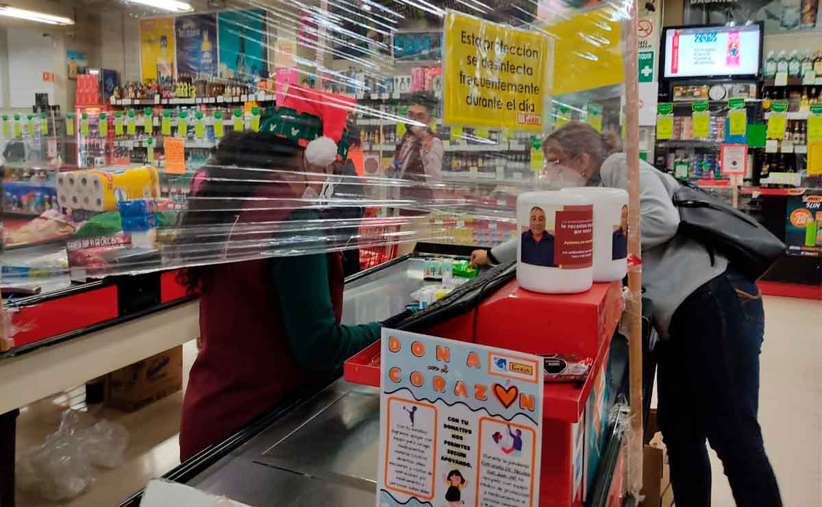 Toluca clientes denuncian que garis no respetan los descuentos.