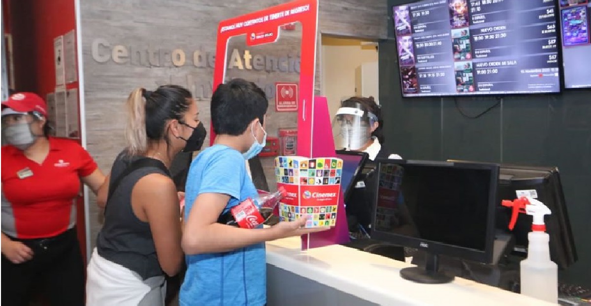 ve al cine gratis en octubre 2021