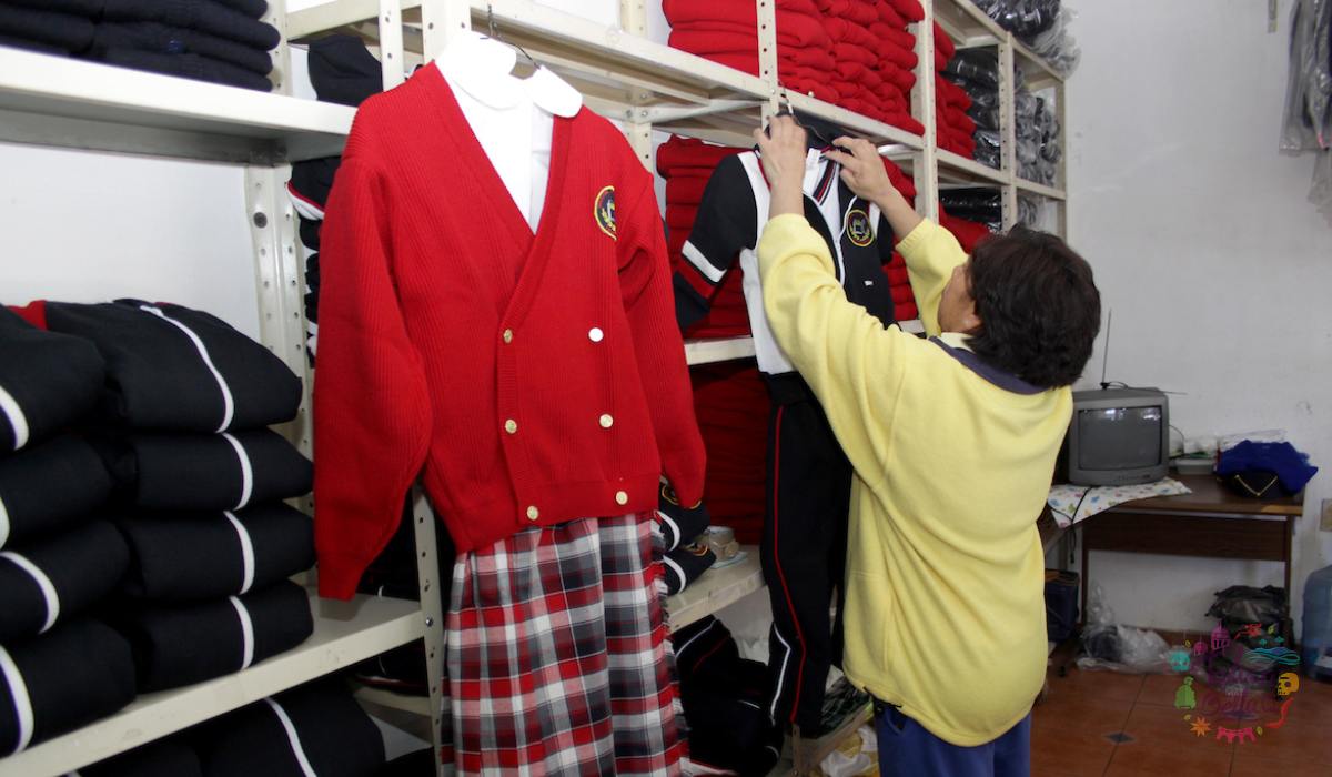 Regreso a clases presenciales 2021 - ¿Es obligatorio comprar el uniforme escolar?