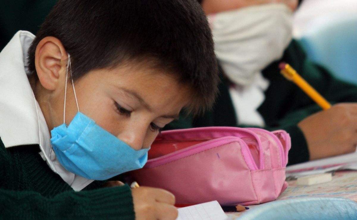 SEP pone a disposición espacio para denunciar a las escuelas que obliguen el regreso a clases presenciales