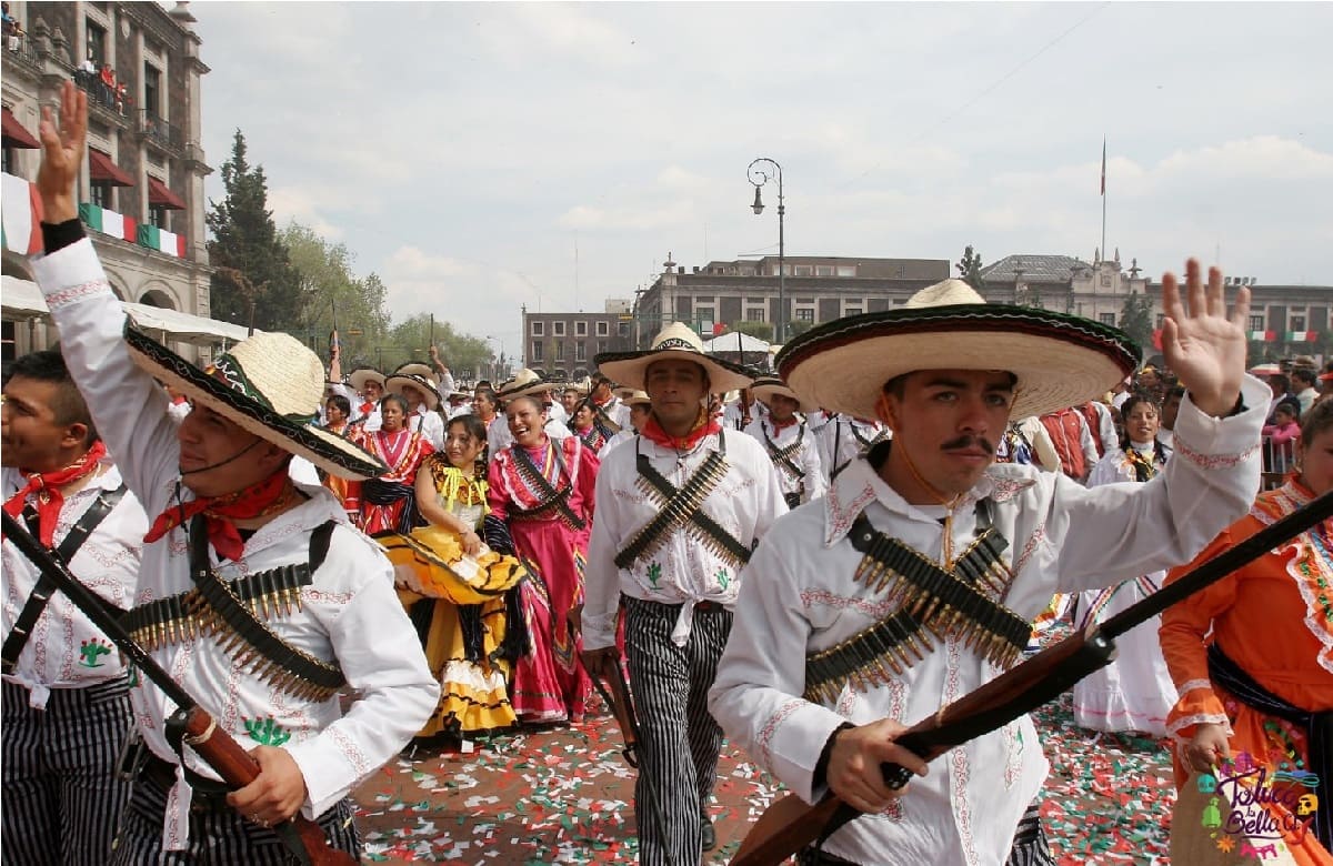el 20 de noviembre es dia feriado