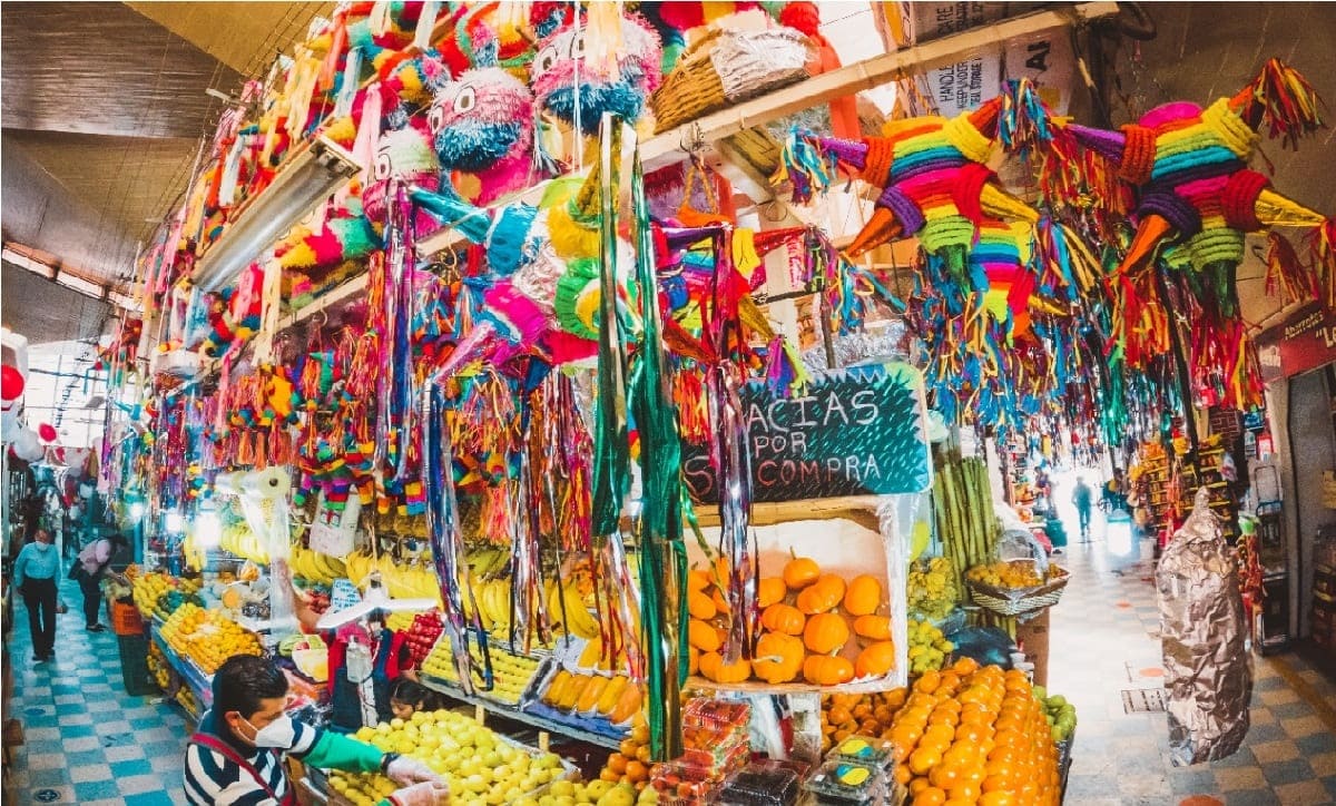 precio de las piñatas navideñas en toluca