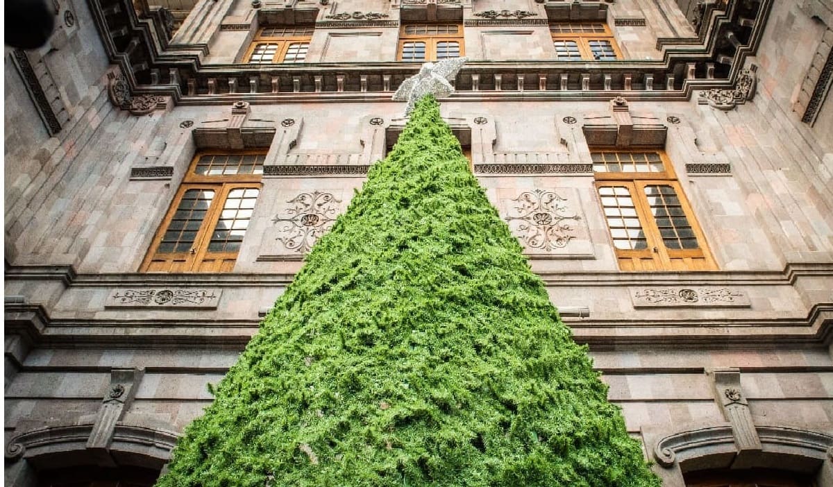 Toluca le dará la bienvenida a la Navidad con musical encendido de árbol