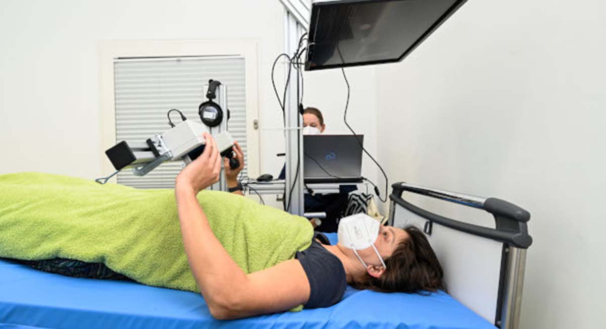 ¿No tienes chamba? La NASA te paga por estar acostado todo un mes