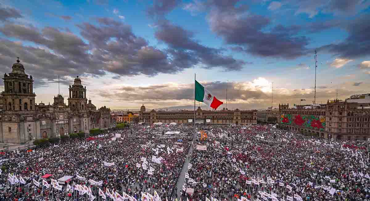 Tercer año de Gobierno de AMLO su administración sigue de píe